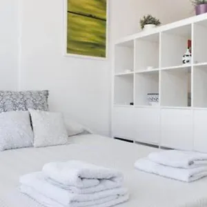 your-perfect-stay-in-the-center-of-torremolinos.es-andalucia.com/
