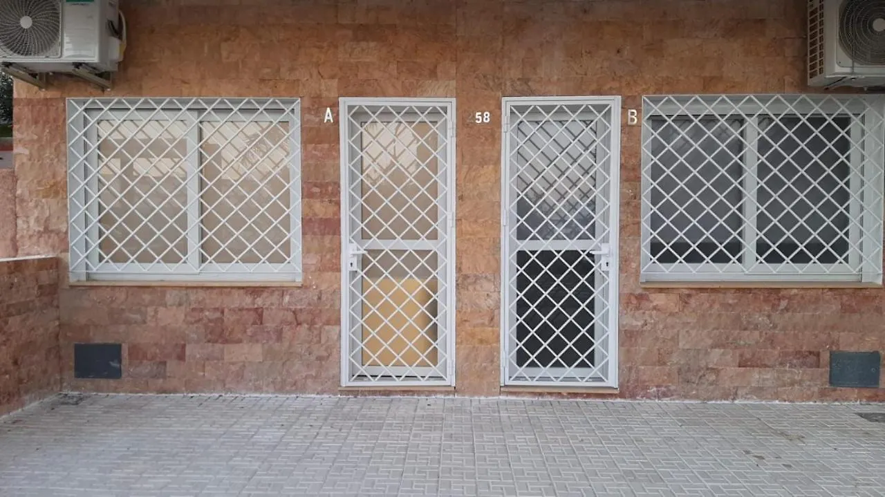 公寓 Apartamentos Montalvo Alessandri 托雷莫利诺斯